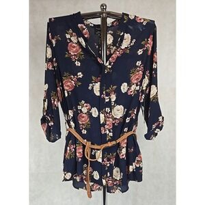 NEW Flower & Feather Shirt Womens Size 2X v-Neck Top Blue Floral with Belt NEW